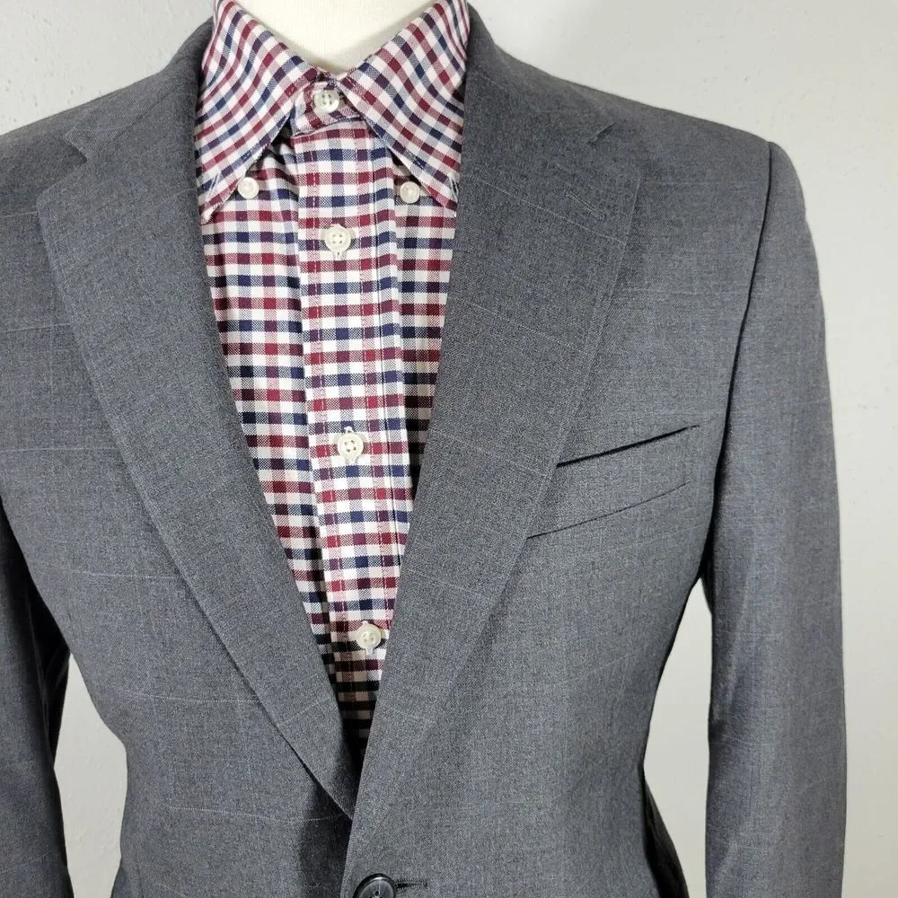 JOS‎ A BANK Model 810 Men's Sport Coat Blazer Two Button Gray Plaid Wool 38R